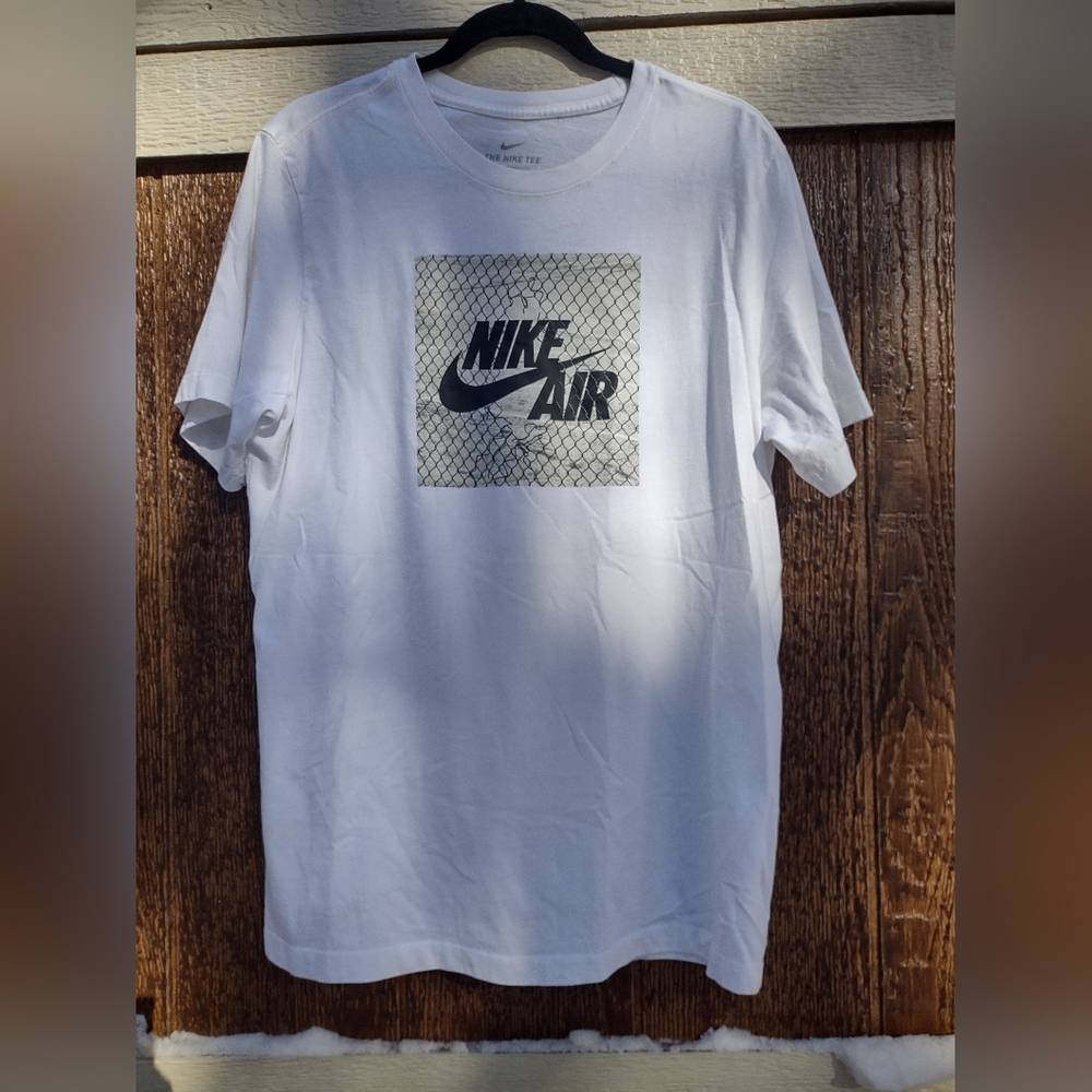 Nike Sportswear Fence Futura Graphic White T-Shirt Mens L